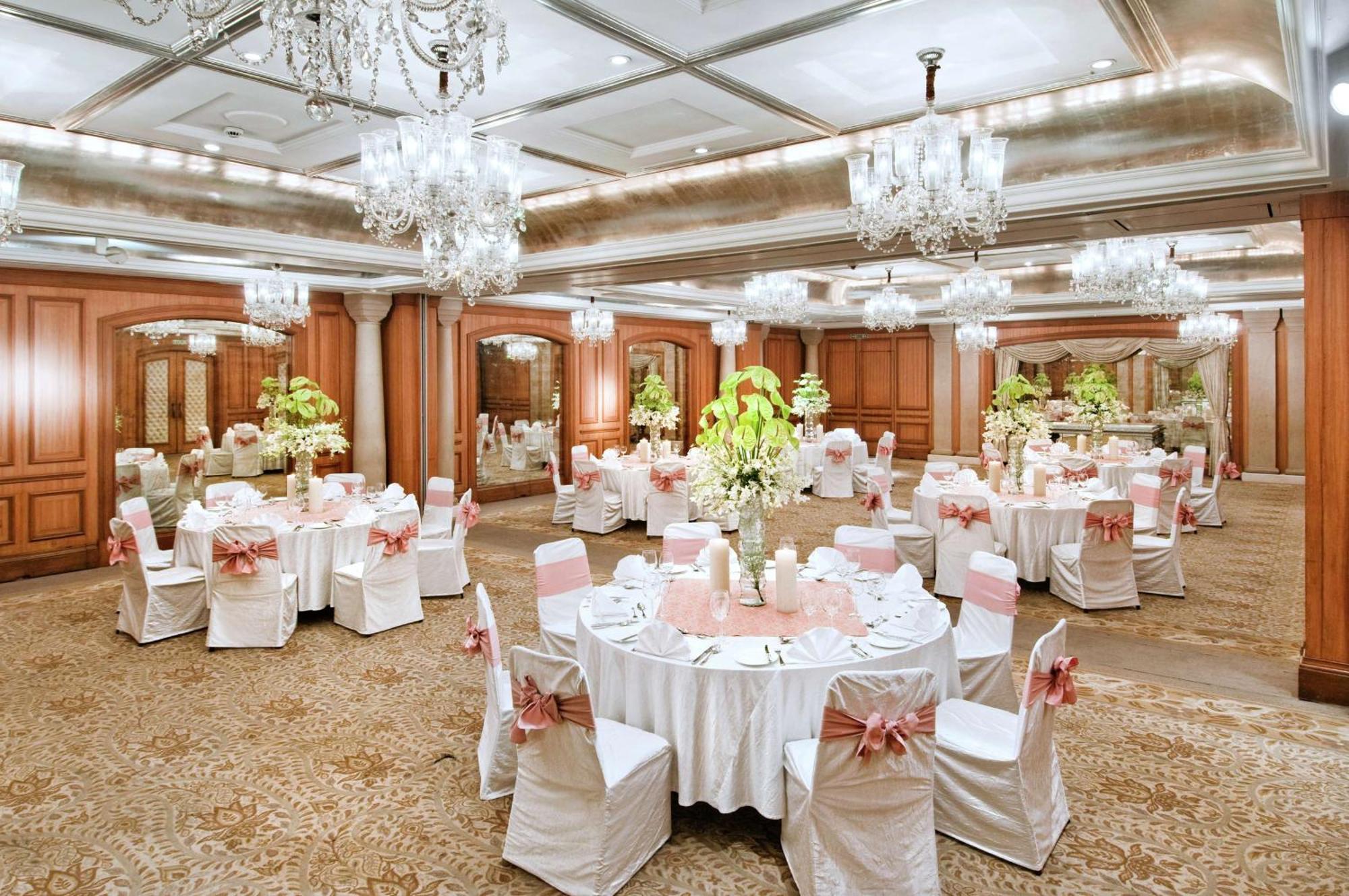 Hilton Mumbai International Airport Hotel מראה חיצוני תמונה The Imperial Ball Room