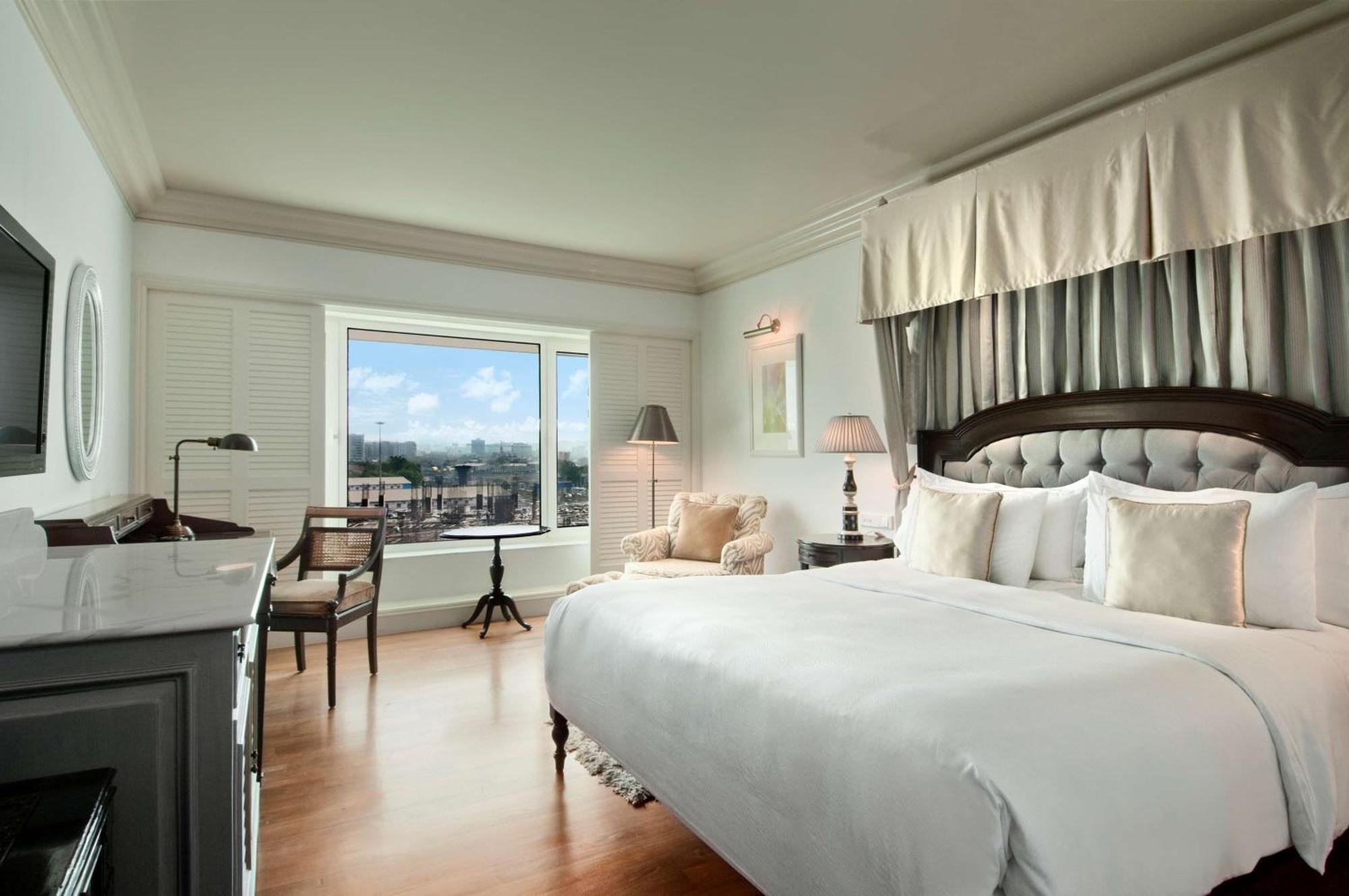 Hilton Mumbai International Airport Hotel מראה חיצוני תמונה A guest room at the Mandarin Oriental Washington DC