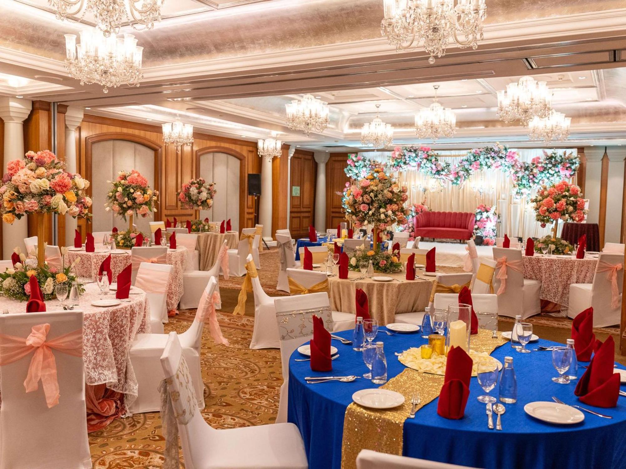 Hilton Mumbai International Airport Hotel מראה חיצוני תמונה The Imperial Ball Room